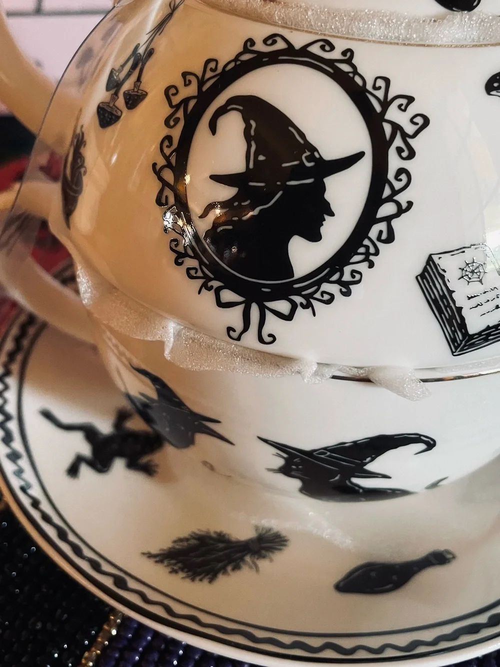 GRACE TEAWARE NWT Porcelain Witch Silhouette Tea For One Teapot Stacking Set